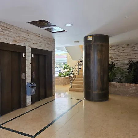 Acapulco 3 Frontal *