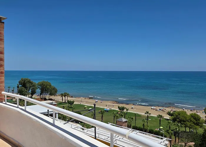 Acapulco 3 Frontal アパート