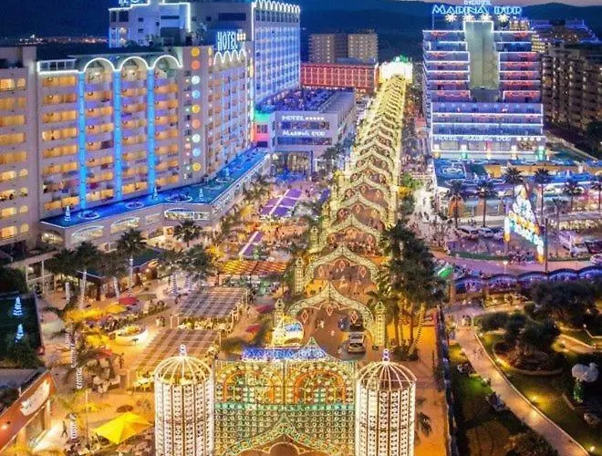 Acapulco 3 Frontal アパート